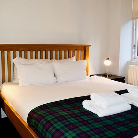 Central Apartment For The Fringe エディンバラ エクステリア 写真